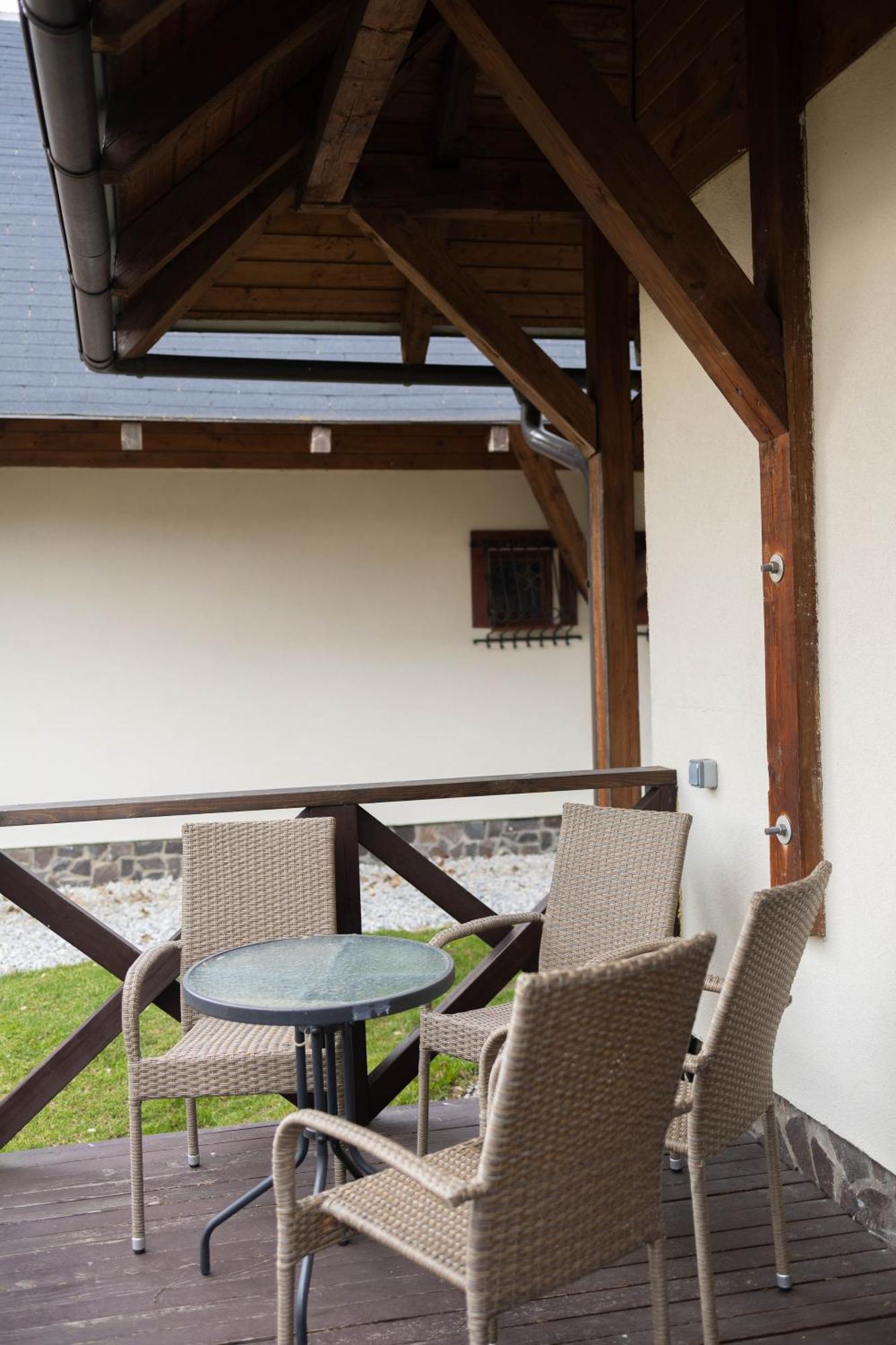 Chalúpka Bratov v resorte APLEND Veľký Slavkov Exterior foto